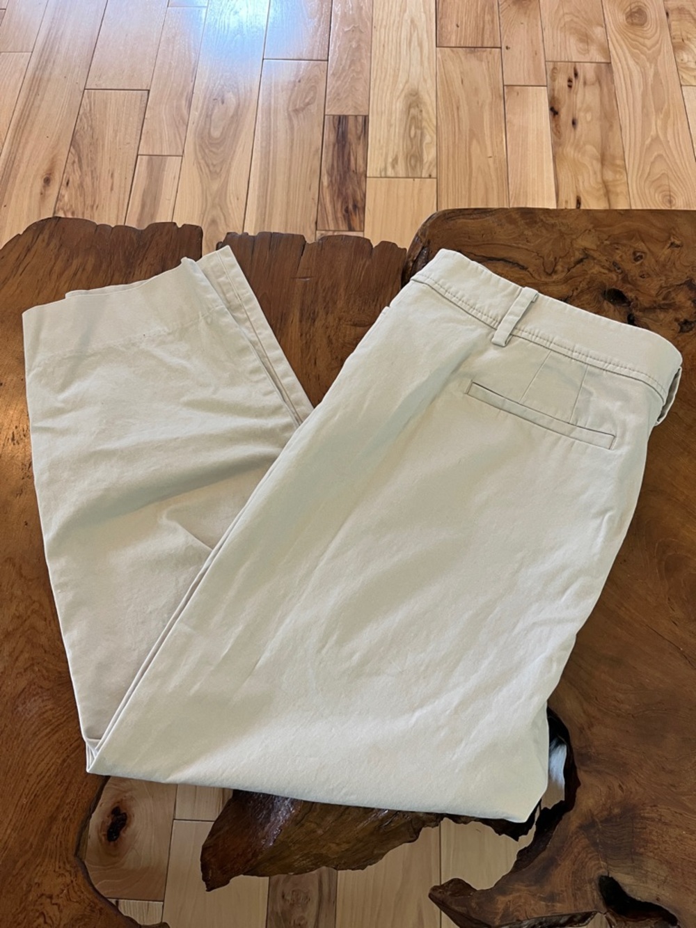 Talbots Women's Cropped Chinos — Tan